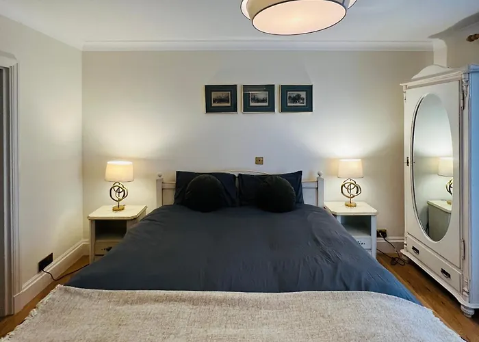 Bloomrooms@Knightsbridge/Hydepark