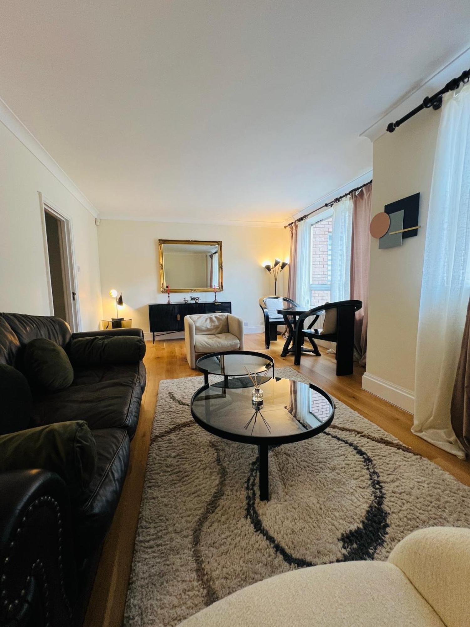 Bloomrooms@knightsbridge/hydepark