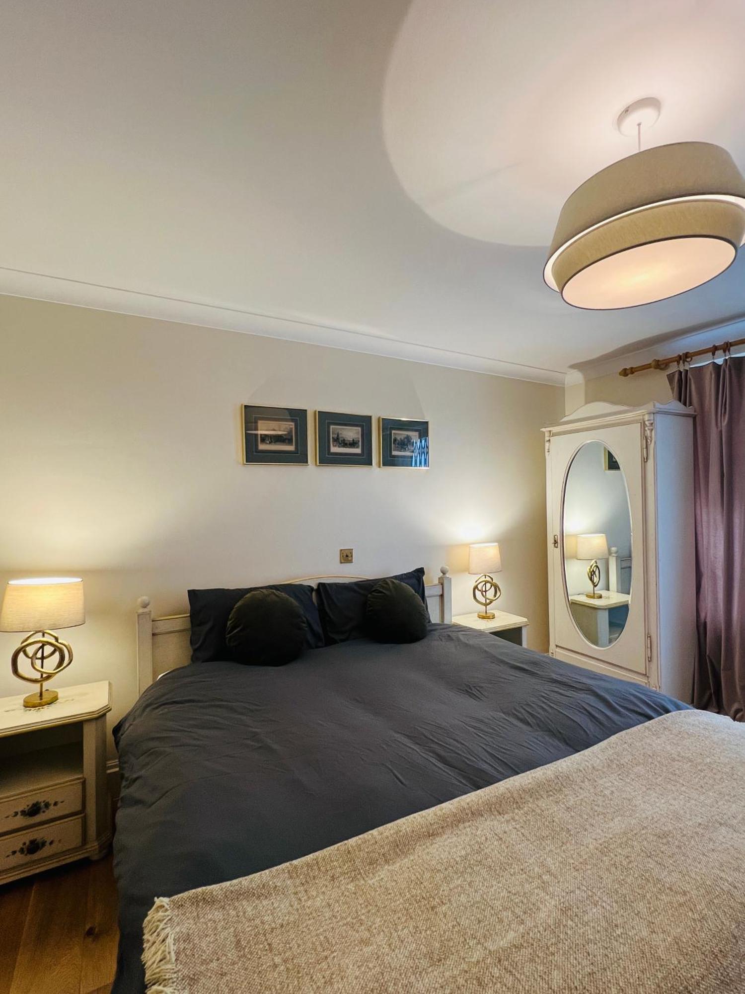 Bloomrooms@knightsbridge/hydepark London