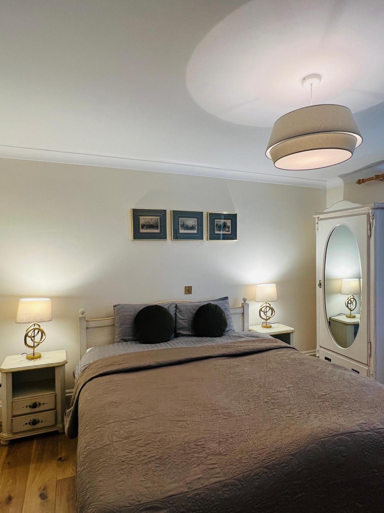 Bloomrooms@knightsbridge/hydepark London