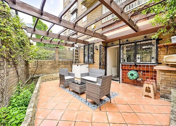 Bloomrooms@Knightsbridge/Hydepark