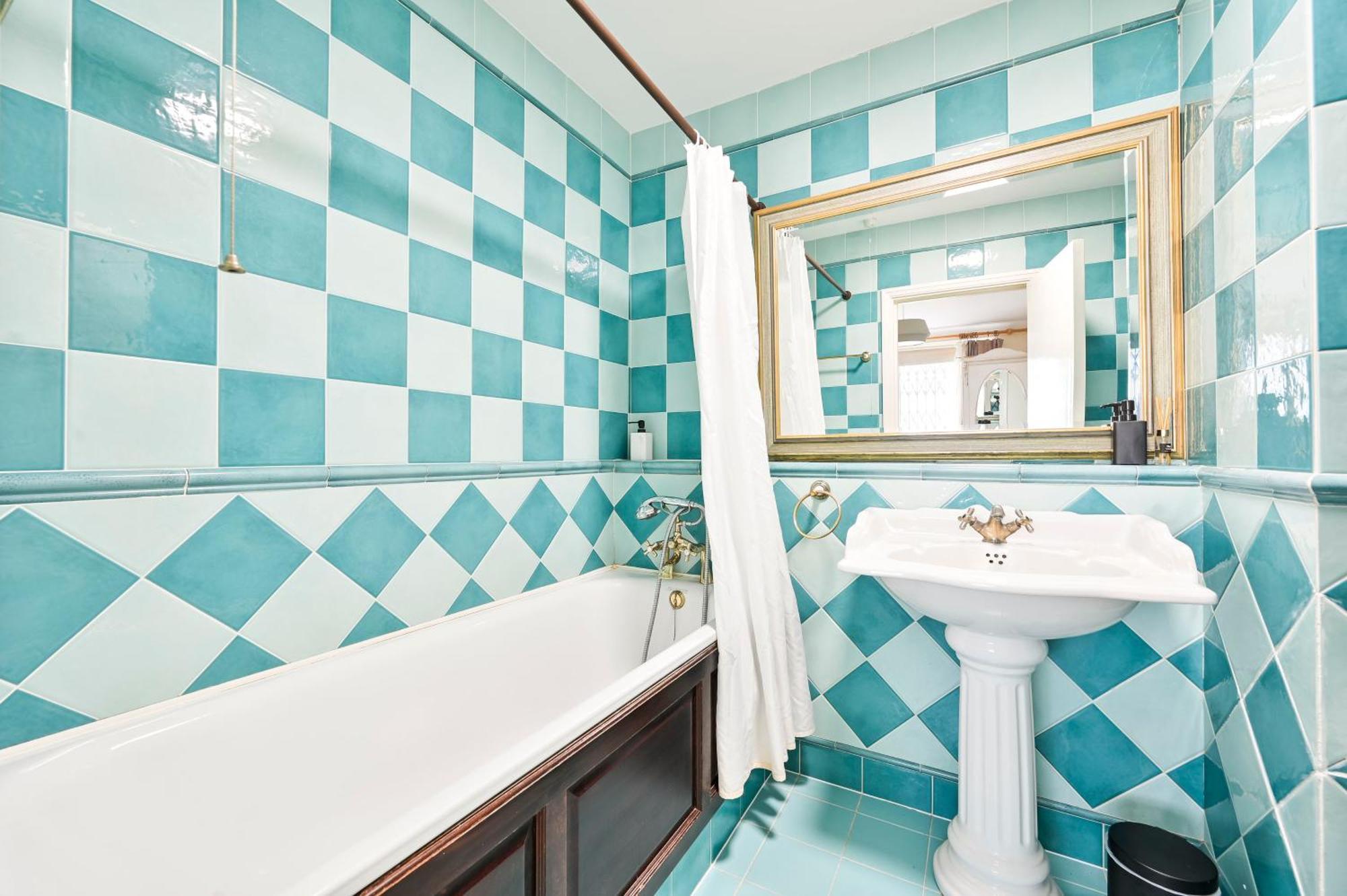 Bloomrooms@knightsbridge/hydepark